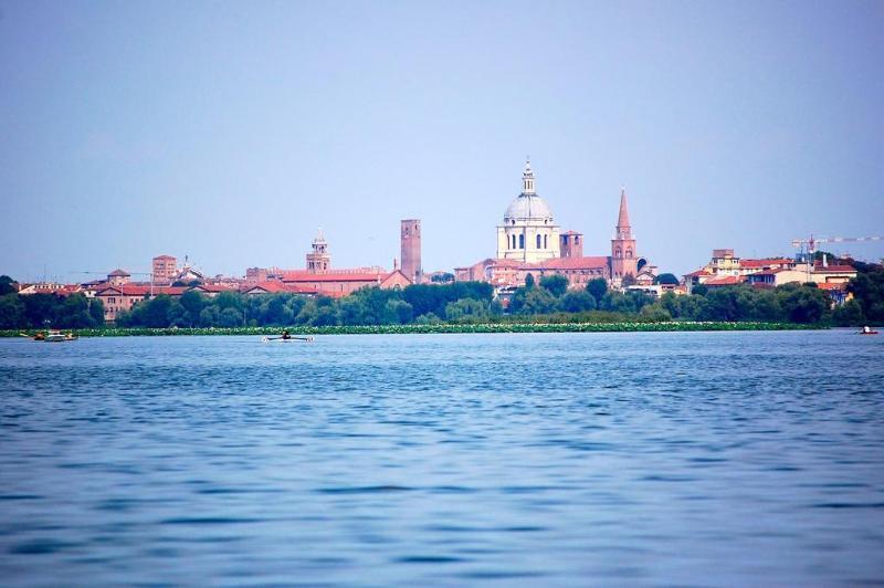 Due Guerrieri Mantova Otel Dış mekan fotoğraf